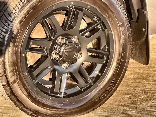 Thumbnail: 2021 Toyota Tundra - 9