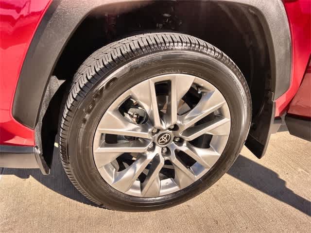 Thumbnail: 2025 Toyota RAV4 - 9