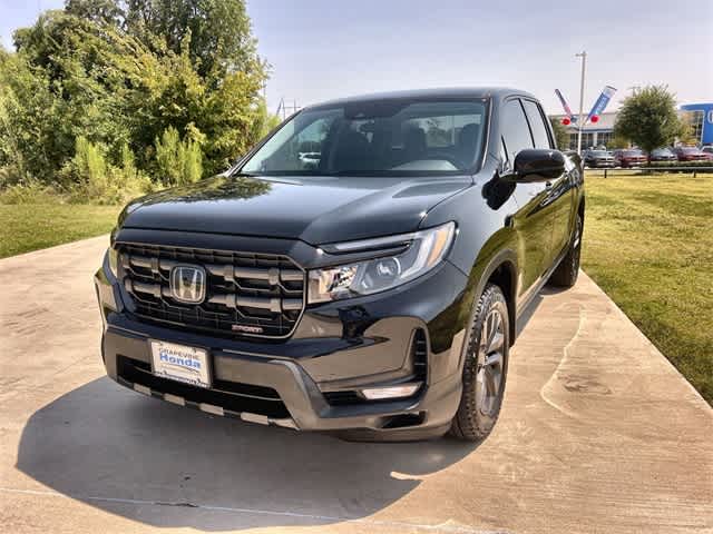 2025 Honda Ridgeline Sport photo 2