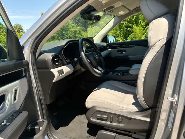 Thumbnail: 2023 Honda Pilot - 3