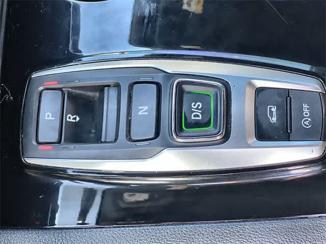 Thumbnail: 2022 Honda Pilot - 16