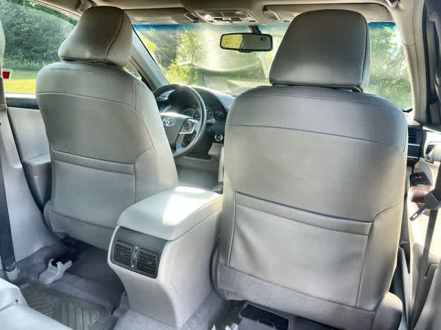 Thumbnail: 2012 Toyota Camry - 13