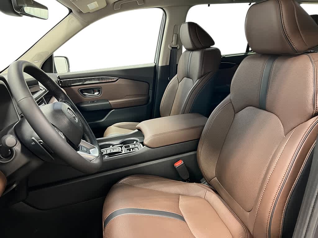 Thumbnail: 2025 Honda Pilot - 15