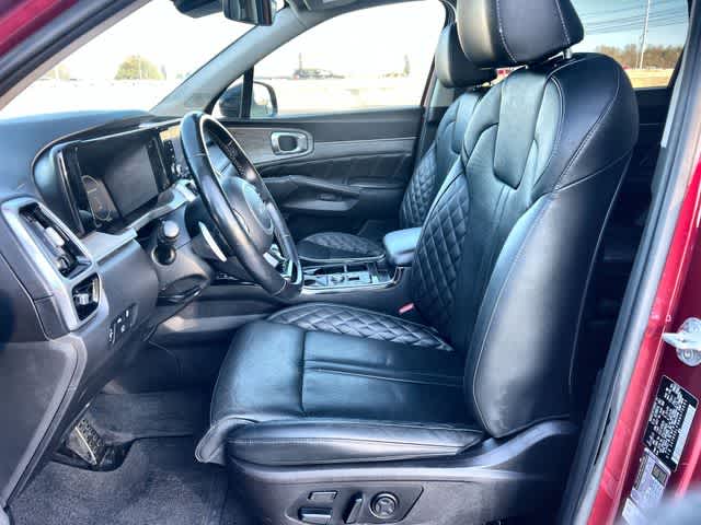 Thumbnail: 2022 Kia Sorento - 11