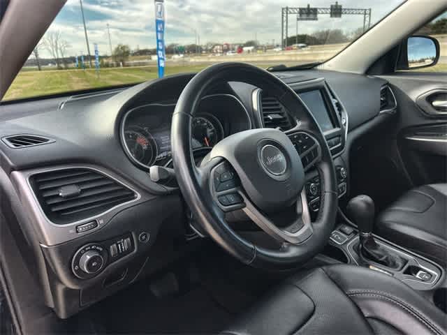 Thumbnail: 2021 Jeep Cherokee - 15