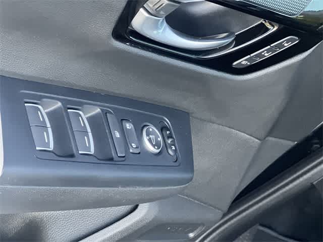 Thumbnail: 2025 Honda CR-V - 30