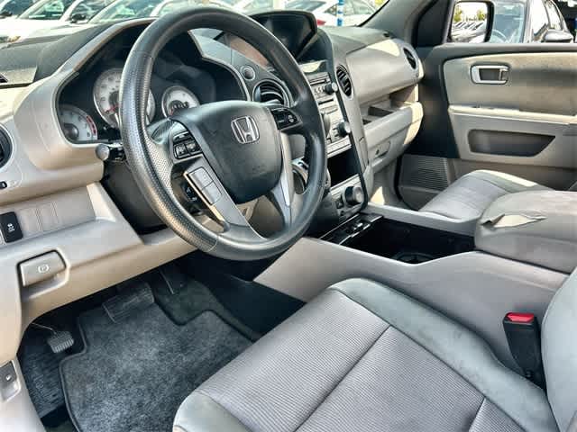 Used 2015 Honda Pilot SE with VIN 5FNYF4H37FB054347 for sale in Grapevine, TX