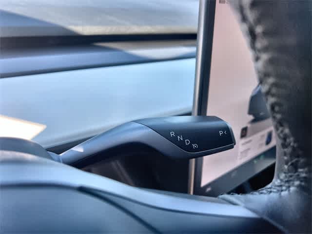 Thumbnail: 2022 Tesla Model Y - 16