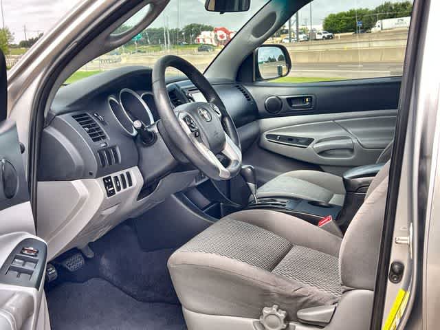 Thumbnail: 2014 Toyota Tacoma - 3