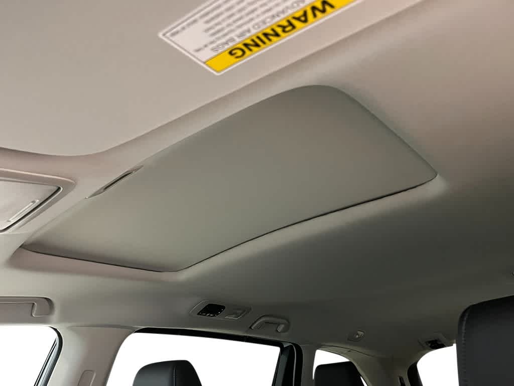 Thumbnail: 2026 Honda Odyssey - 21