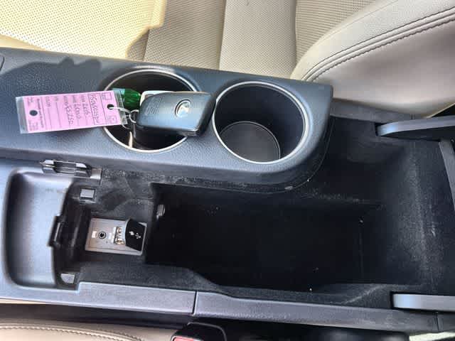 Thumbnail: 2015 Lexus IS - 27