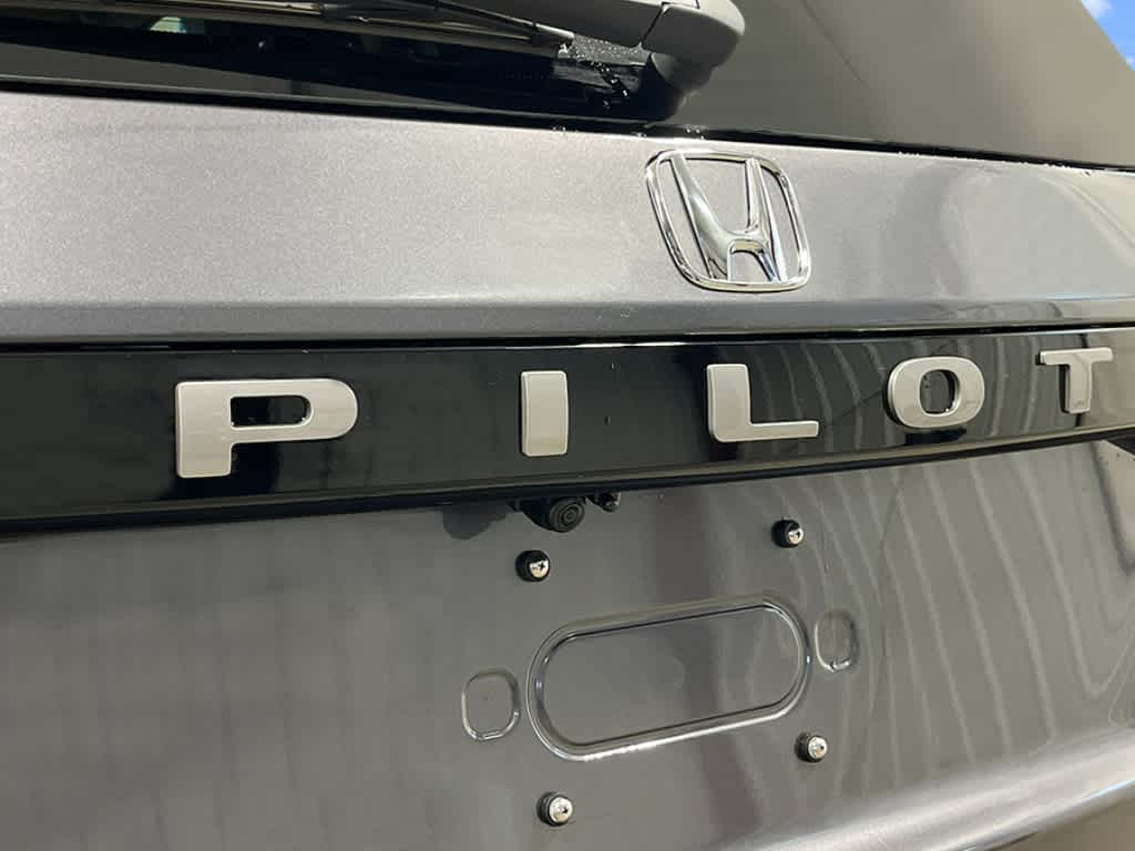 Thumbnail: 2026 Honda Pilot - 7