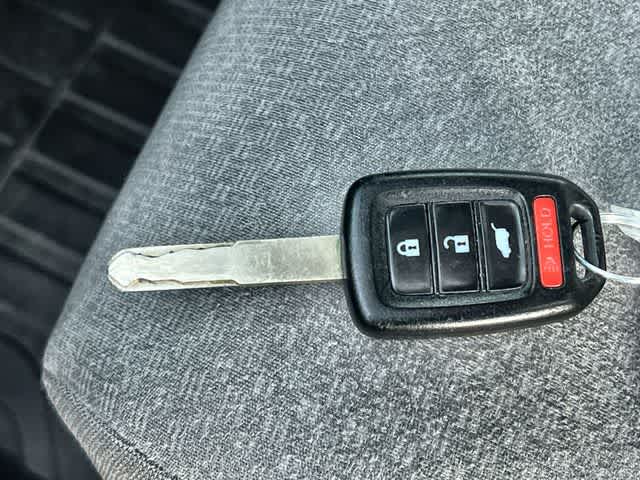 Thumbnail: 2015 Honda CR-V - 21