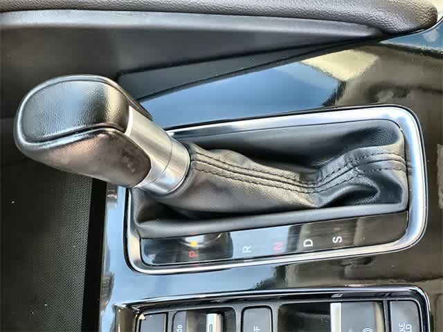 Thumbnail: 2023 Acura Integra - 16