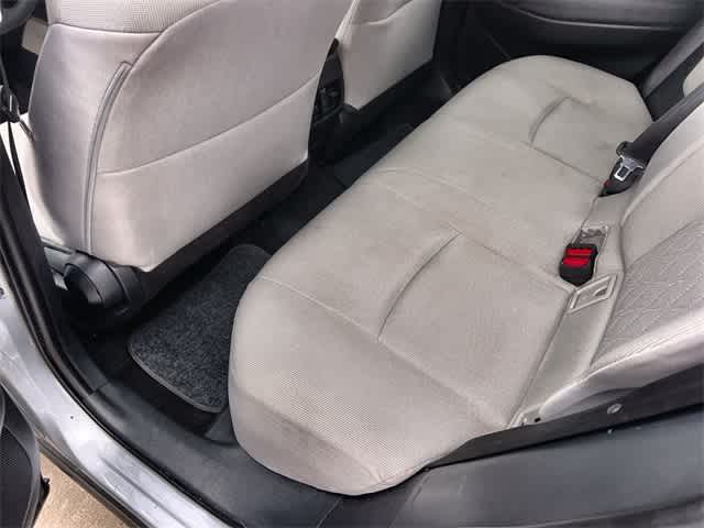 Thumbnail: 2022 Toyota Corolla Cross - 32