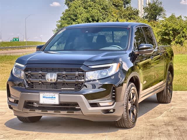 2024 Honda Ridgeline Black Edition photo 2