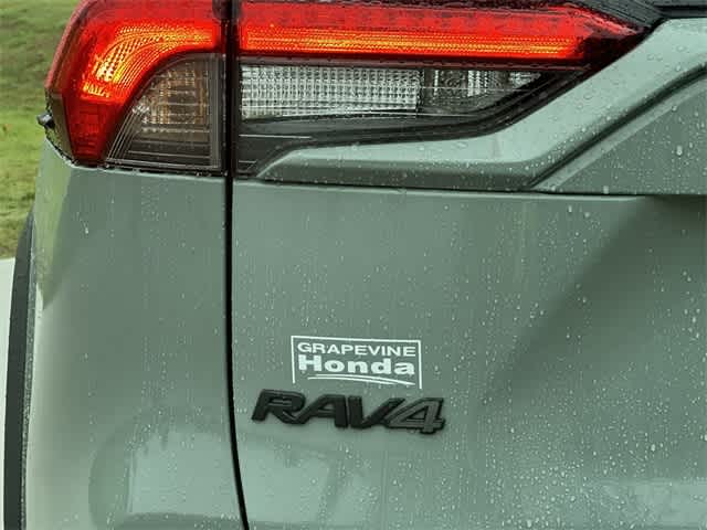 2019 Toyota RAV4 Adventure 8