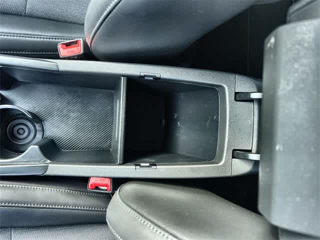 Thumbnail: 2023 Kia Niro - 27