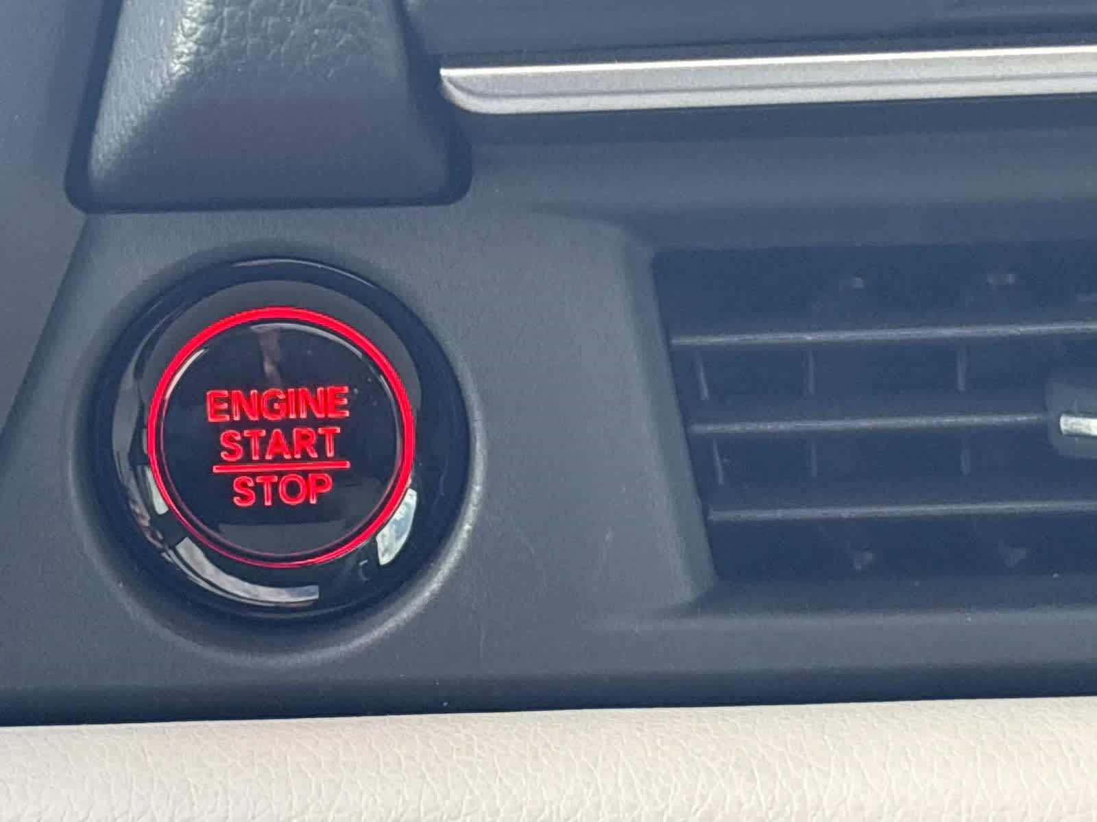 Thumbnail: 2026 Honda Pilot - 23