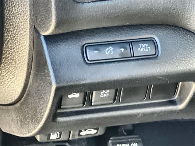 Thumbnail: 2017 Nissan Altima - 29