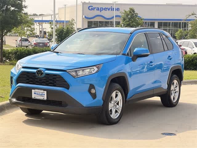 2021 Toyota RAV4 XLE Hero Image