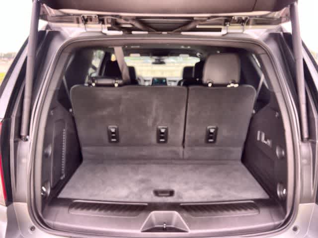 Thumbnail: 2023 Chevrolet Tahoe - 20