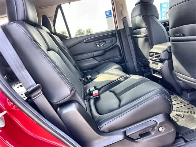 Thumbnail: 2025 Honda Pilot - 14