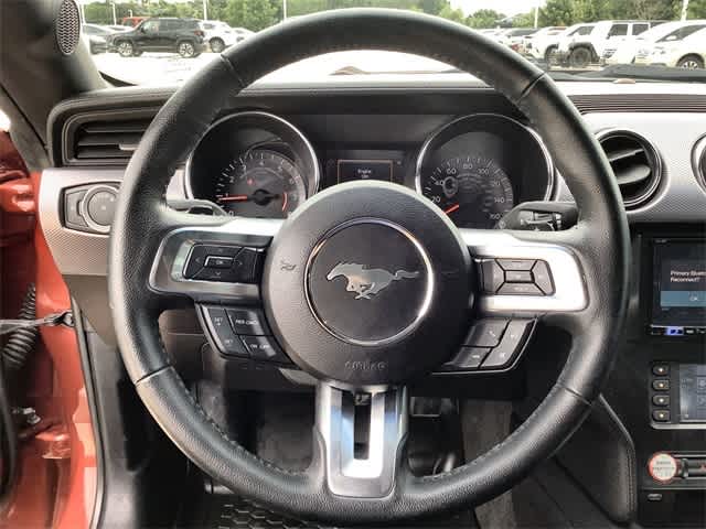 2016 Ford Mustang  17