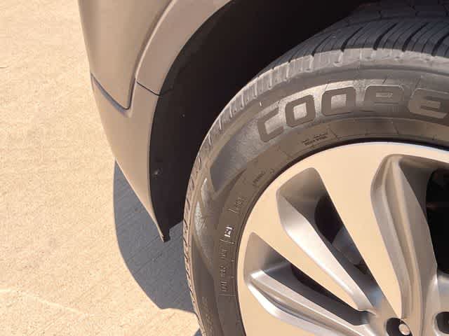 Thumbnail: 2019 Buick Encore - 23