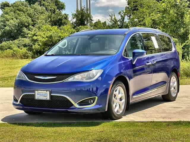 2018 Chrysler Pacifica Touring L -
                  Grapevine, TX