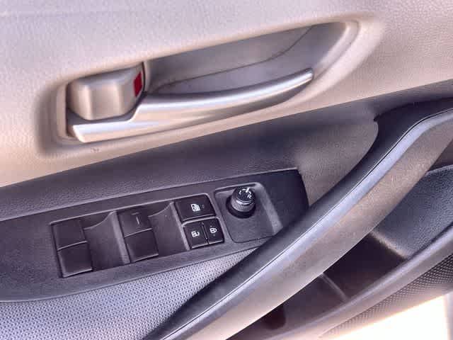 Thumbnail: 2021 Toyota Corolla - 29