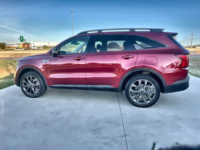 Thumbnail: 2022 Kia Sorento - 4