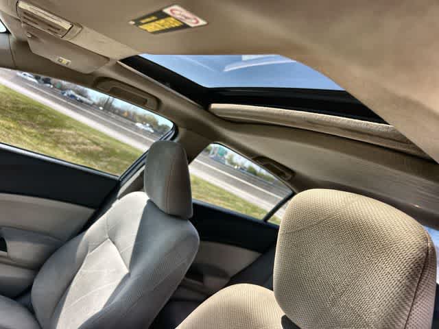 Thumbnail: 2012 Honda Civic - 30