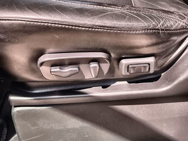 Thumbnail: 2015 Nissan Armada - 31