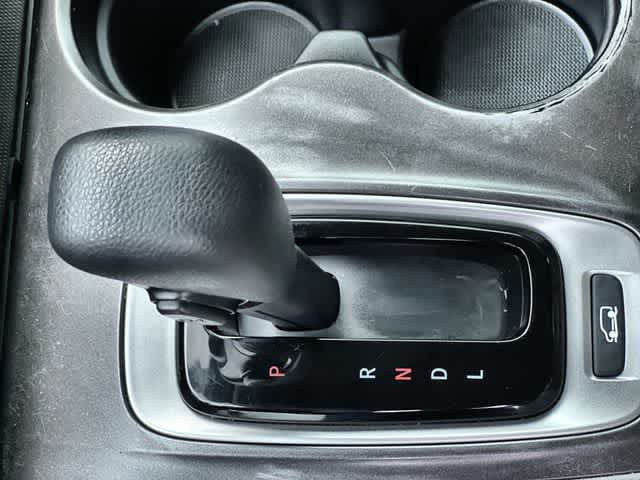 Thumbnail: 2018 Honda Pilot - 16