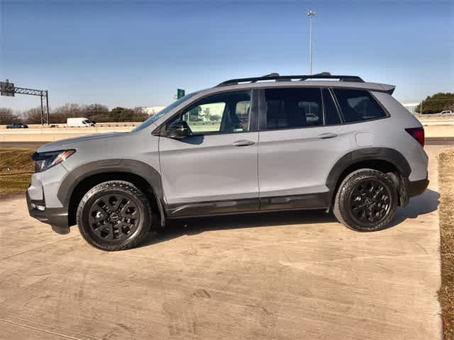 Thumbnail: 2023 Honda Passport - 4