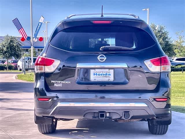 Thumbnail: 2015 Nissan Pathfinder - 6