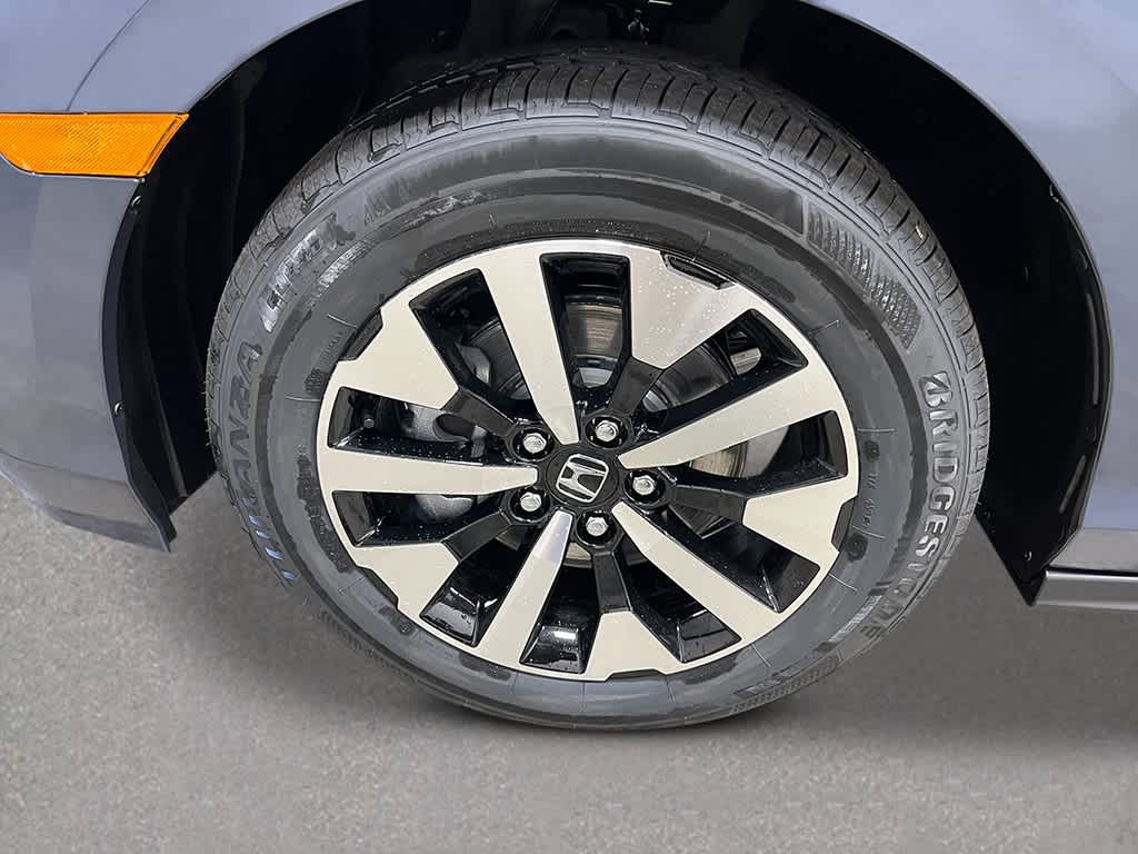 Thumbnail: 2026 Honda Odyssey - 10