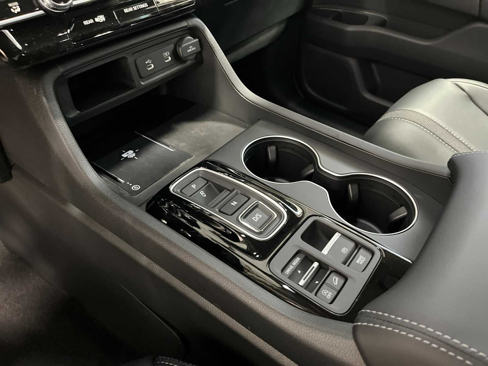 Thumbnail: 2026 Honda Pilot - 15