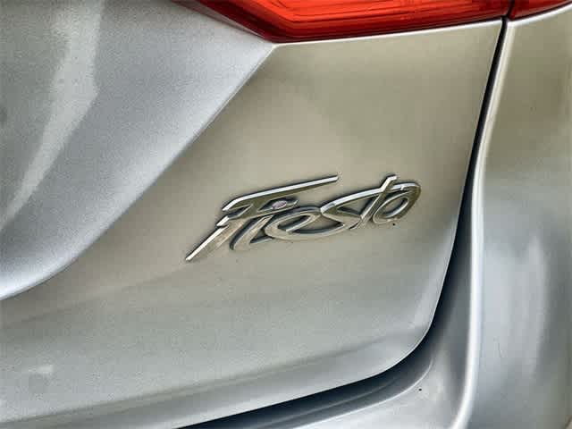 Thumbnail: 2014 Ford Fiesta - 8