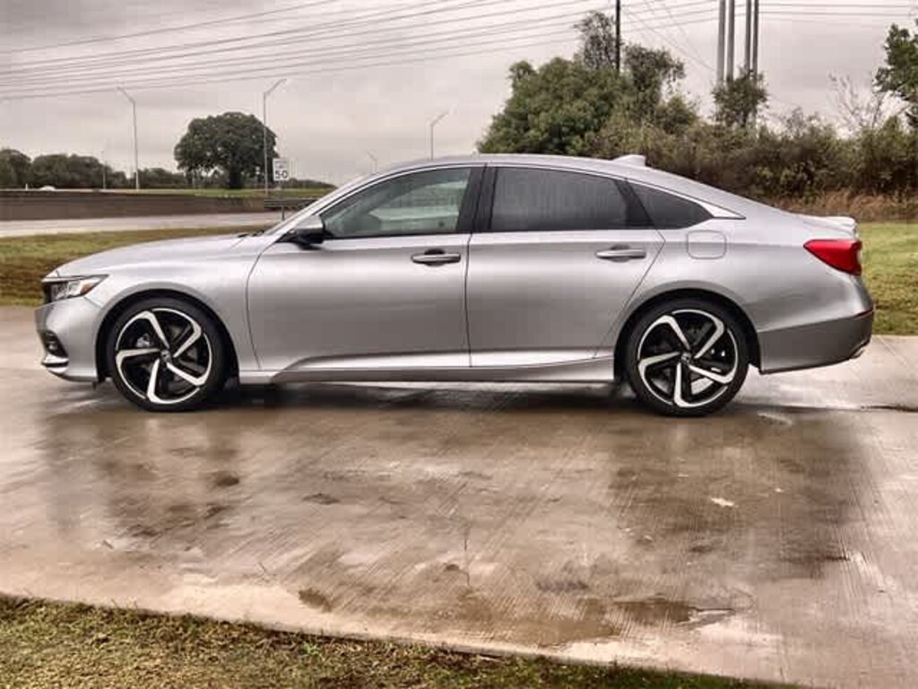 Used 2018 Honda Accord Sport 2.0T Sedan