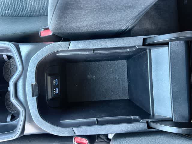 Thumbnail: 2022 Toyota RAV4 - 27