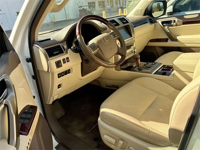 Thumbnail: 2019 Lexus GX - 3