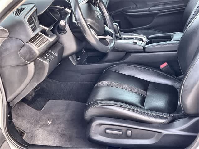 Thumbnail: 2019 Honda Civic - 3