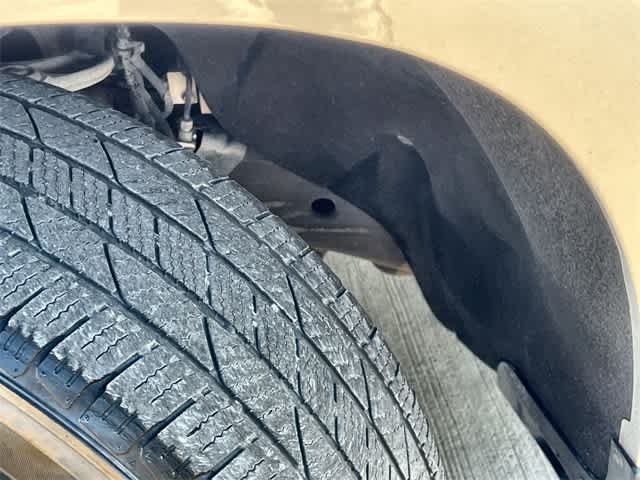 Thumbnail: 2019 Chevrolet Silverado 1500 - 23