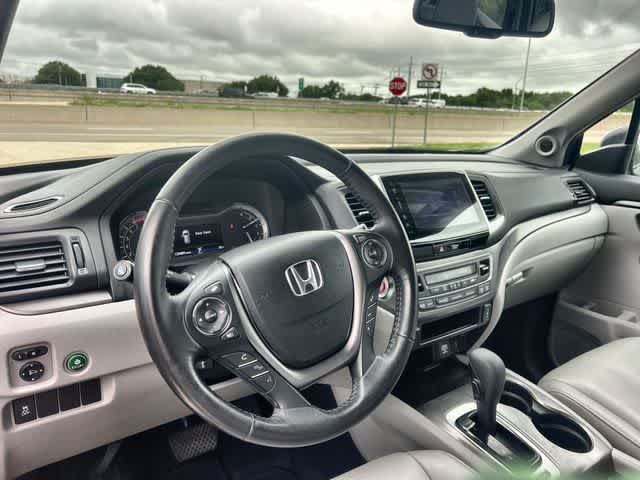 Thumbnail: 2018 Honda Pilot - 15