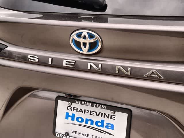 Thumbnail: 2024 Toyota Sienna - 8
