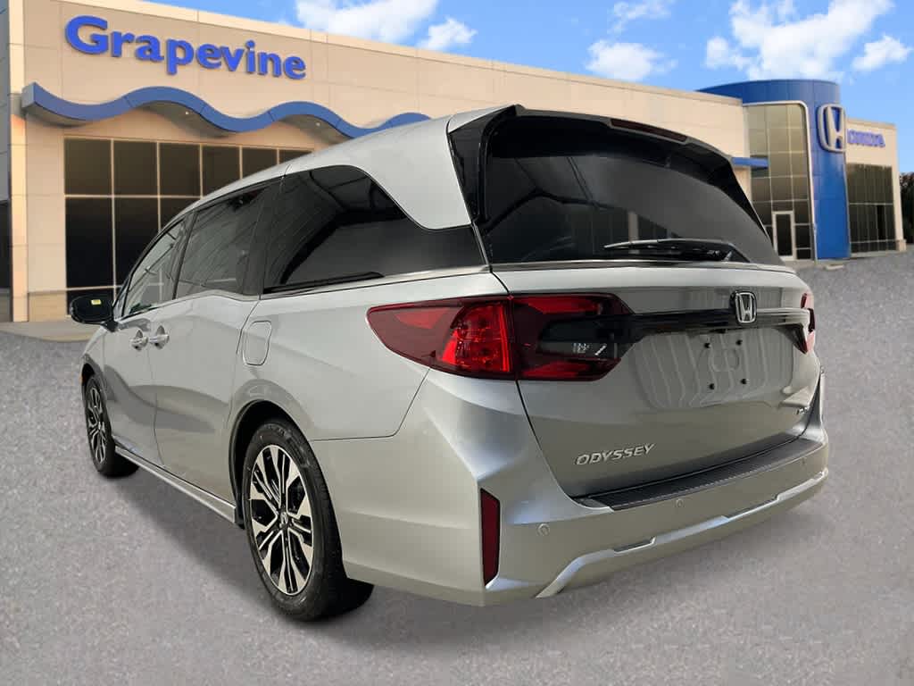 Thumbnail: 2026 Honda Odyssey - 3
