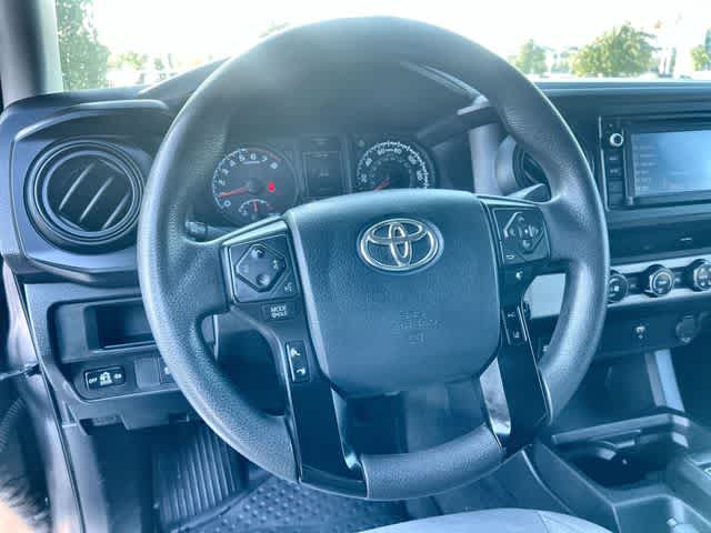 Thumbnail: 2018 Toyota Tacoma - 16