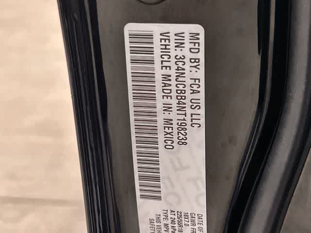 Thumbnail: 2022 Jeep Compass - 22